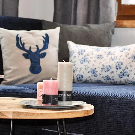 Апартаменты Hues Uis *